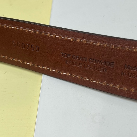 Like New Lyntone Made in USA Genuine Leather Brown Western Belt Silver Buckle - Picture 7 of 11